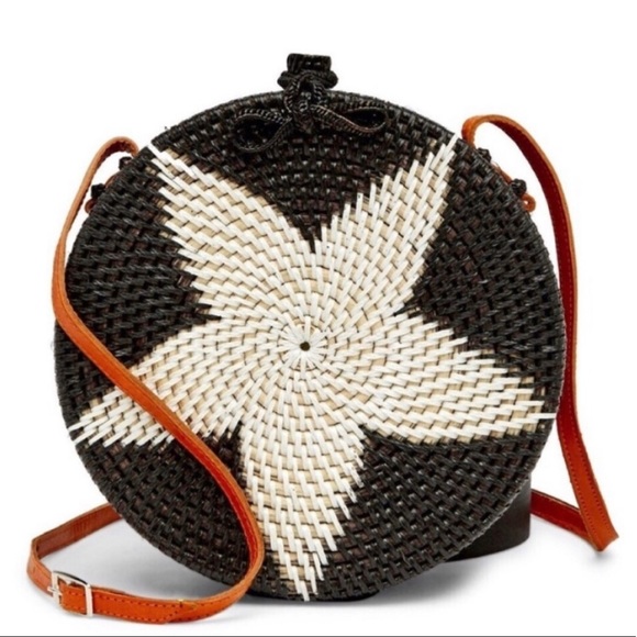 Circular Rattan Bag Handmade In Bali Leather Straps - Picture 1 of 6
